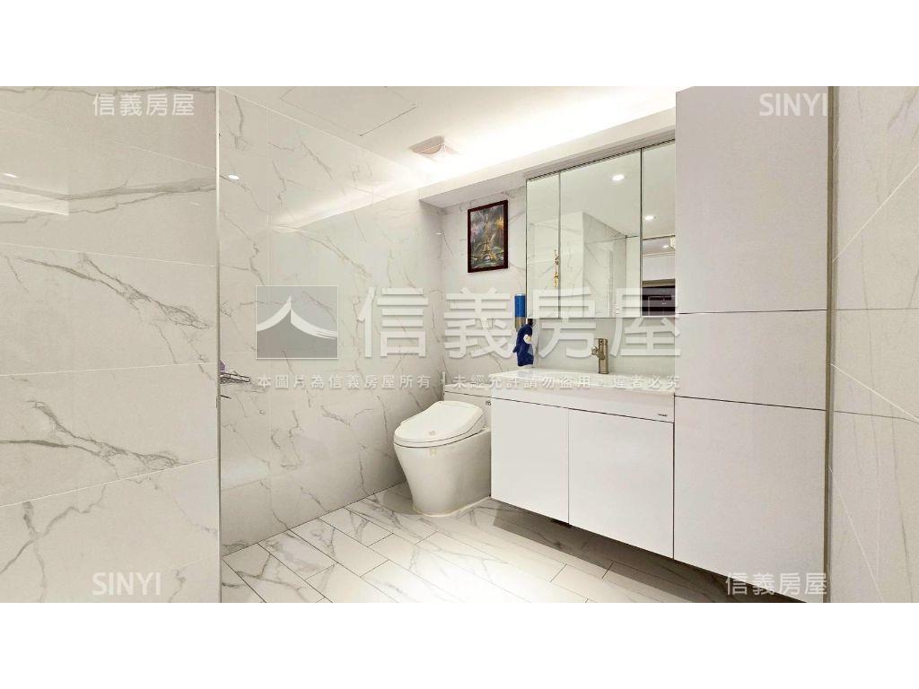 近捷運大空間兩房車位房屋室內格局與周邊環境