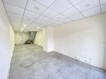 大慶商圈約六米寬樓店