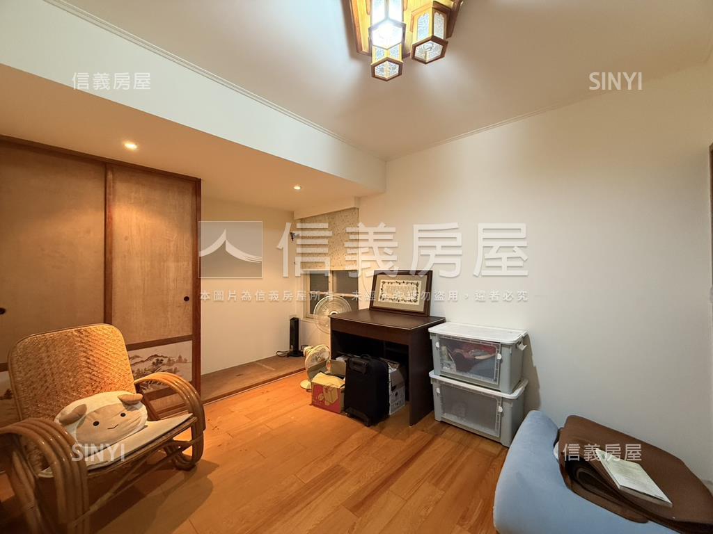 華園美公寓一樓房屋室內格局與周邊環境