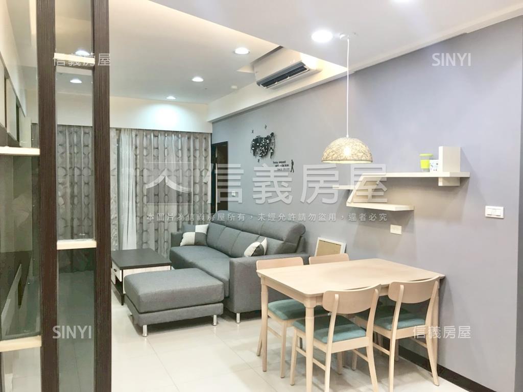 專任合康雲極兩房車位房屋室內格局與周邊環境