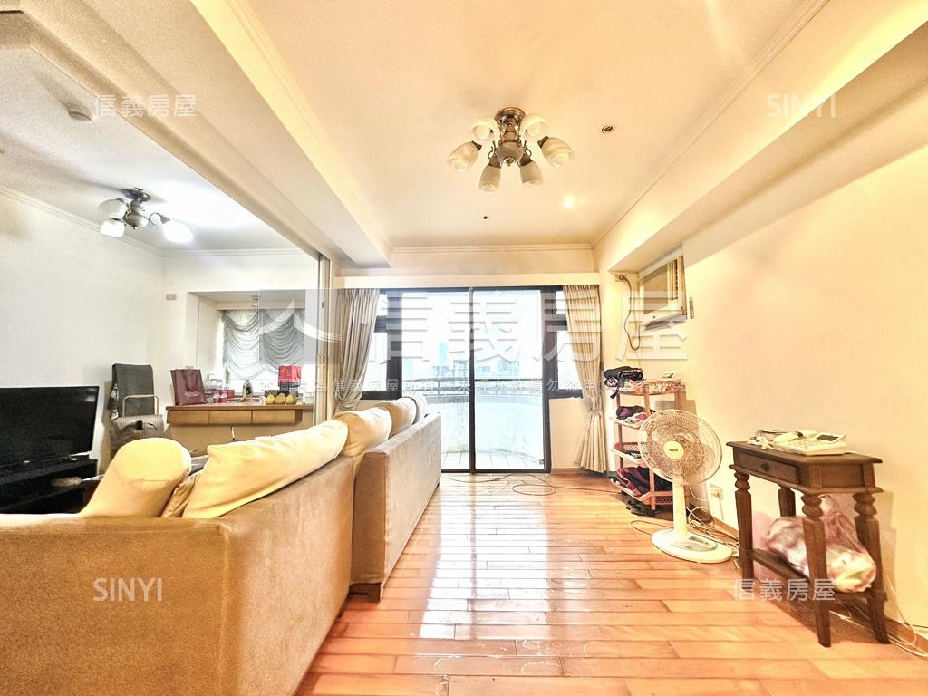 新接⭐看１０１⭐高樓美景房屋室內格局與周邊環境