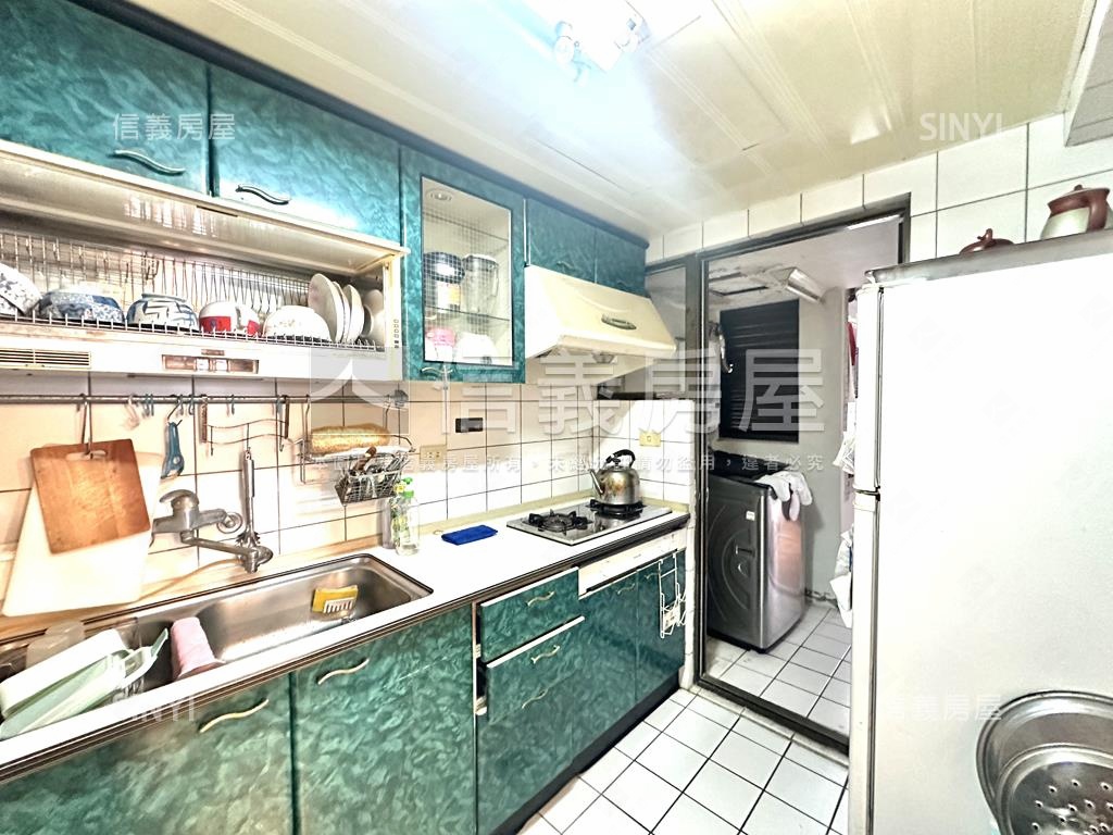 新接⭐看１０１⭐高樓美景房屋室內格局與周邊環境