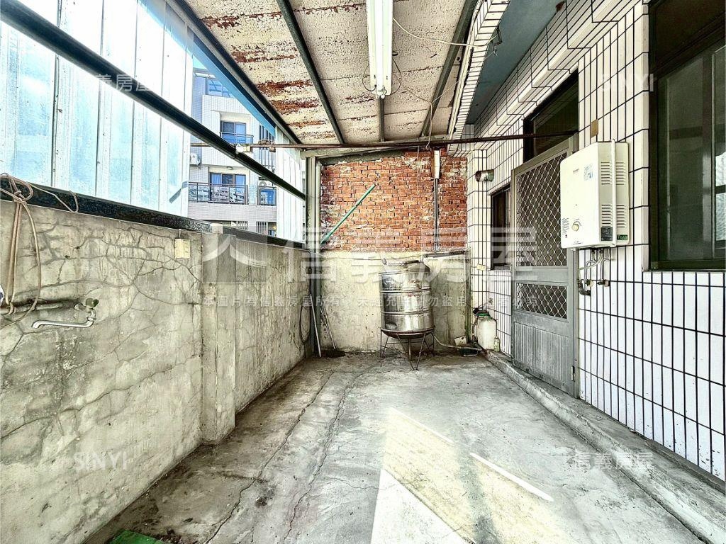 ☆獨家東山商圈美透天☆房屋室內格局與周邊環境