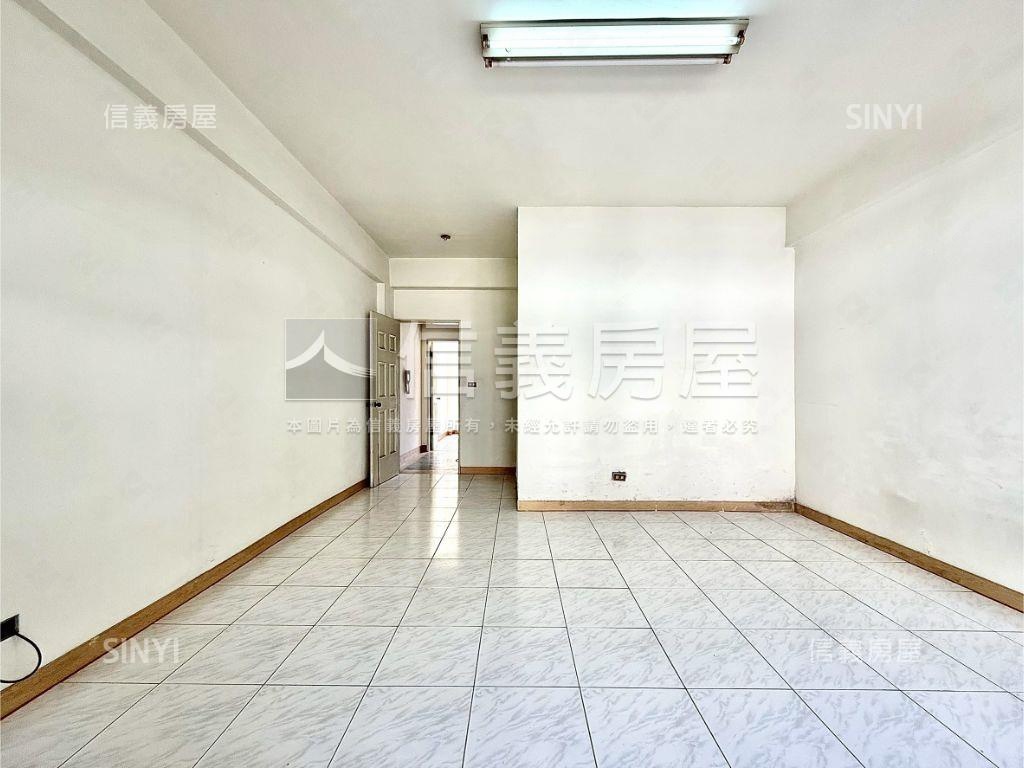 ☆獨家東山商圈美透天☆房屋室內格局與周邊環境