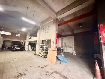 板橋和平路近百坪廠房