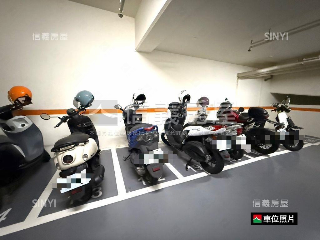 皇龍山見晴｜次頂樓２房房屋室內格局與周邊環境
