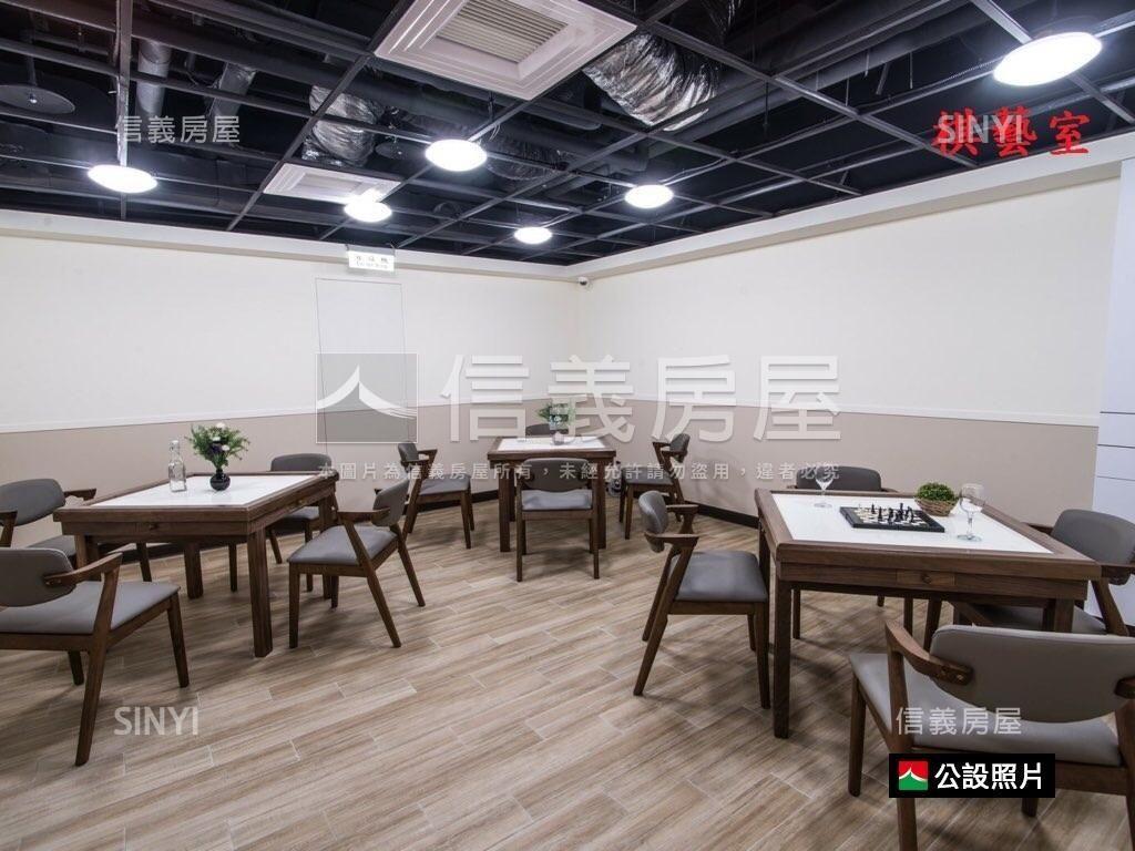 新巨蛋挑高景觀宅房屋室內格局與周邊環境