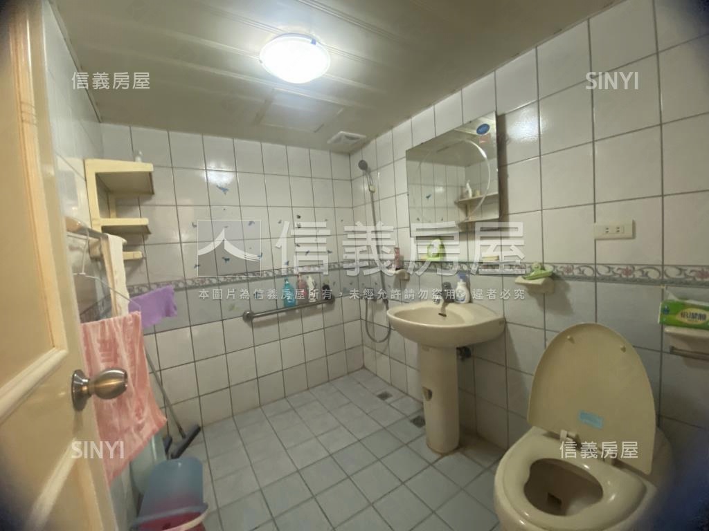 江翠捷運海德公園亮麗三房房屋室內格局與周邊環境