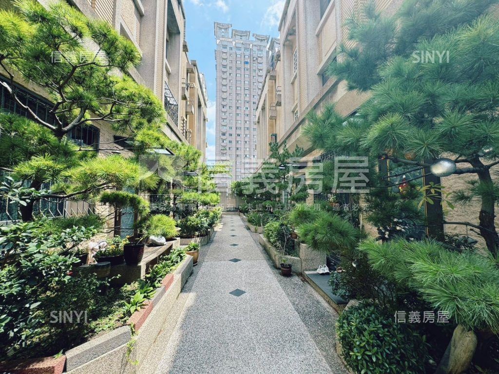 近普霖斯頓輕屋齡邊間別墅房屋室內格局與周邊環境
