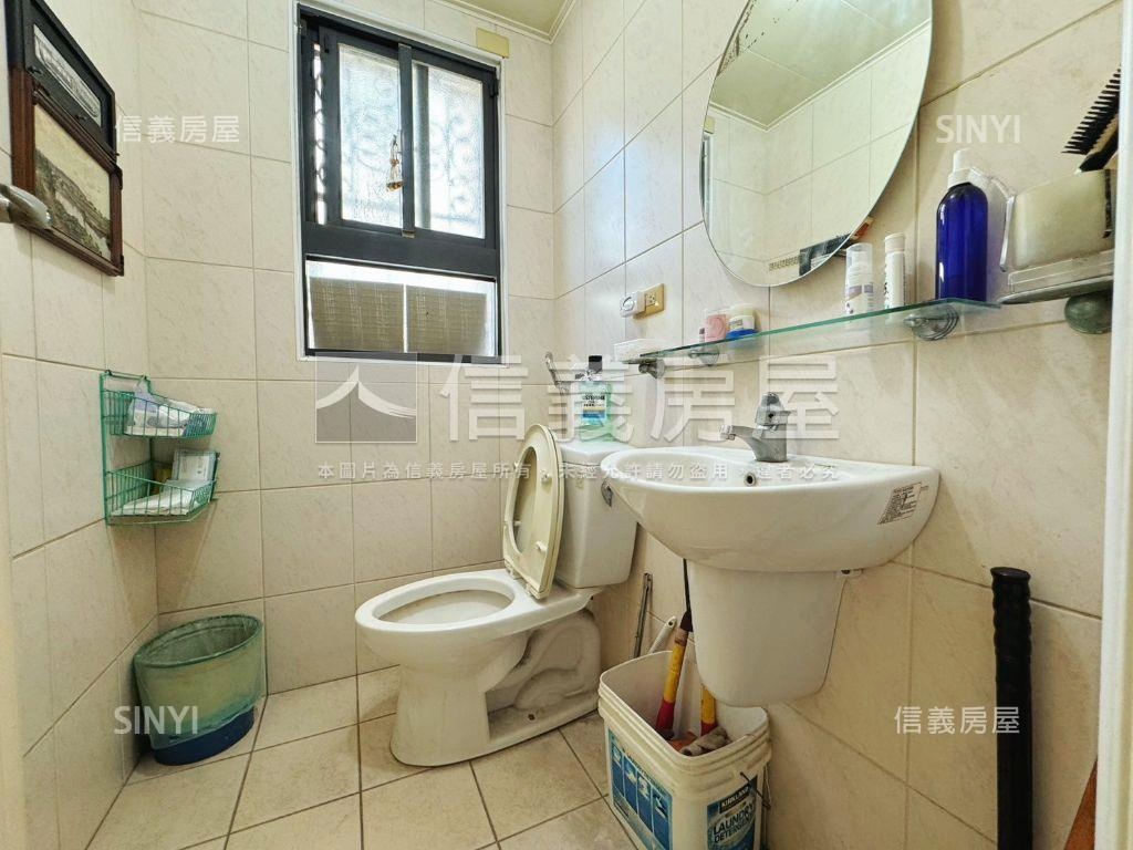 近普霖斯頓輕屋齡邊間別墅房屋室內格局與周邊環境