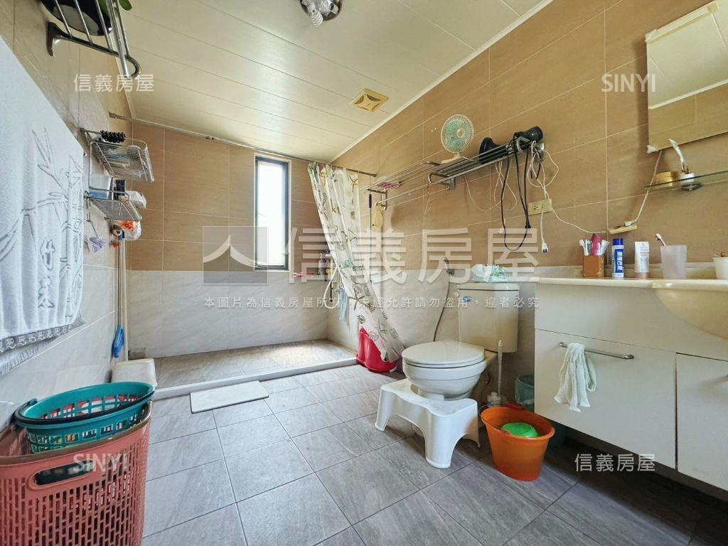 近普霖斯頓輕屋齡邊間別墅房屋室內格局與周邊環境