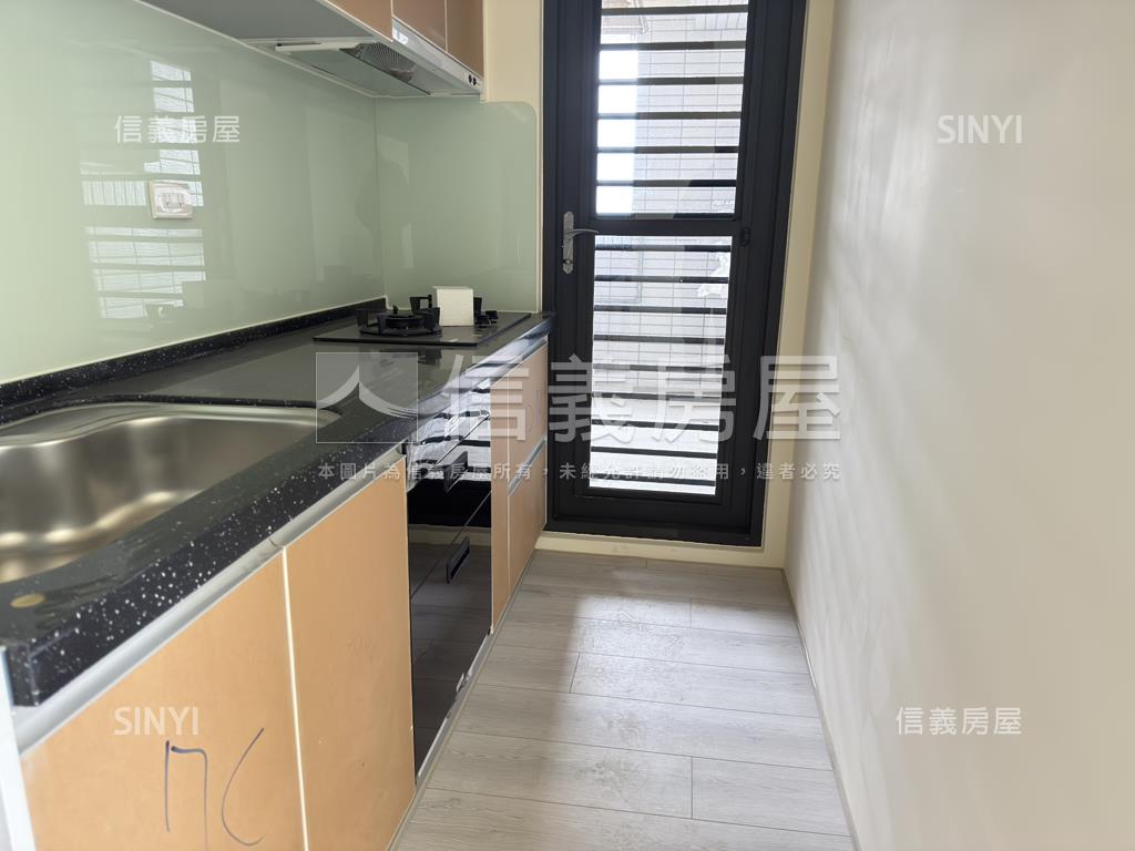 科技之心三房平車房屋室內格局與周邊環境