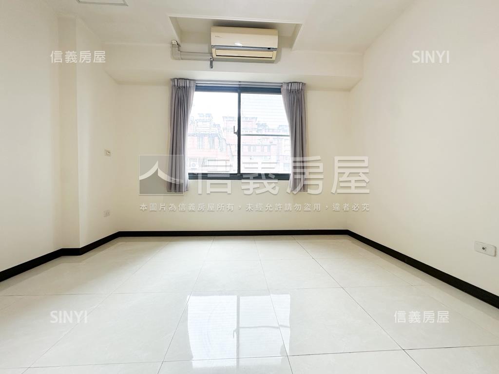 國圖特區採光美三房房屋室內格局與周邊環境