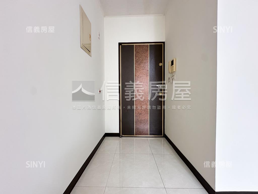 國圖特區採光美三房房屋室內格局與周邊環境