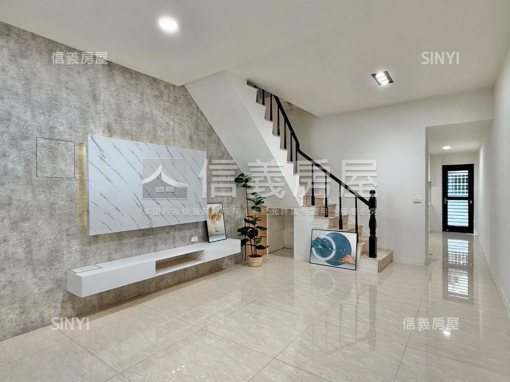 四維街溫馨美妝透天房屋室內格局與周邊環境