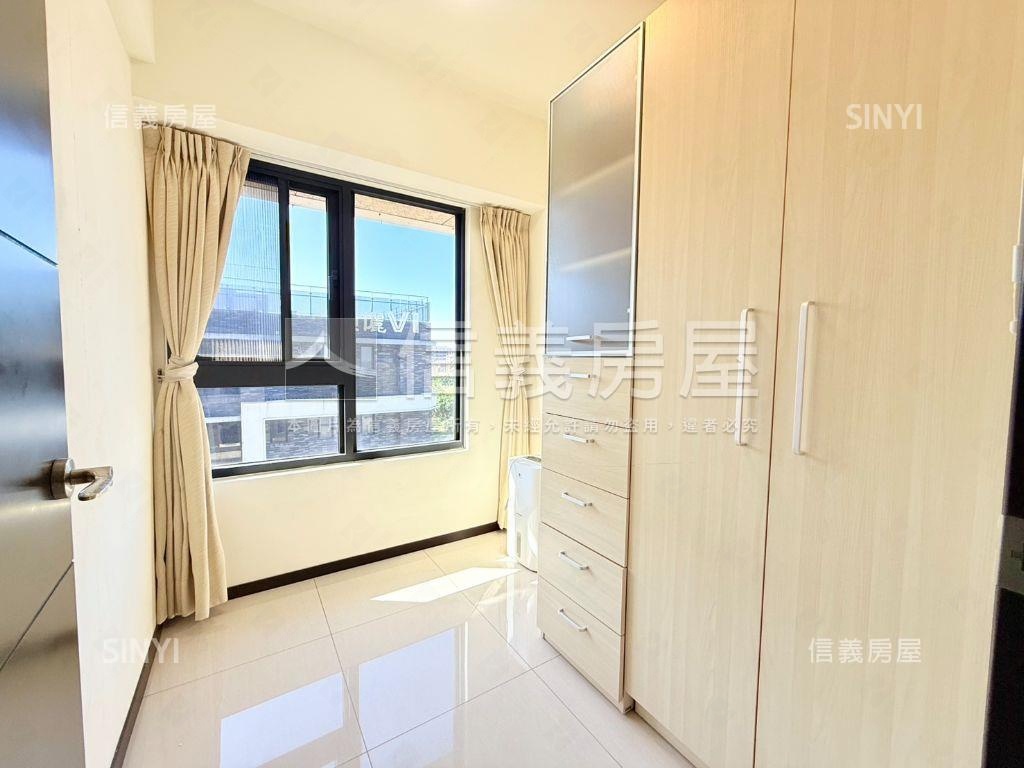 青埔翔譽邊間兩房平面車位房屋室內格局與周邊環境