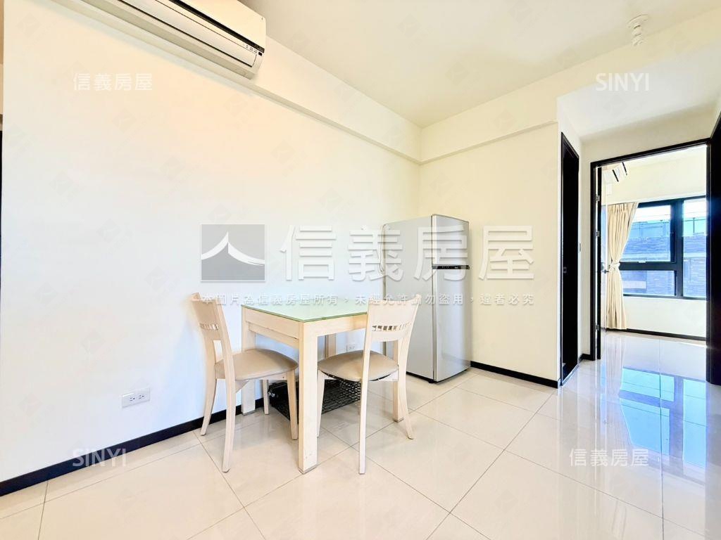 青埔翔譽邊間兩房平面車位房屋室內格局與周邊環境