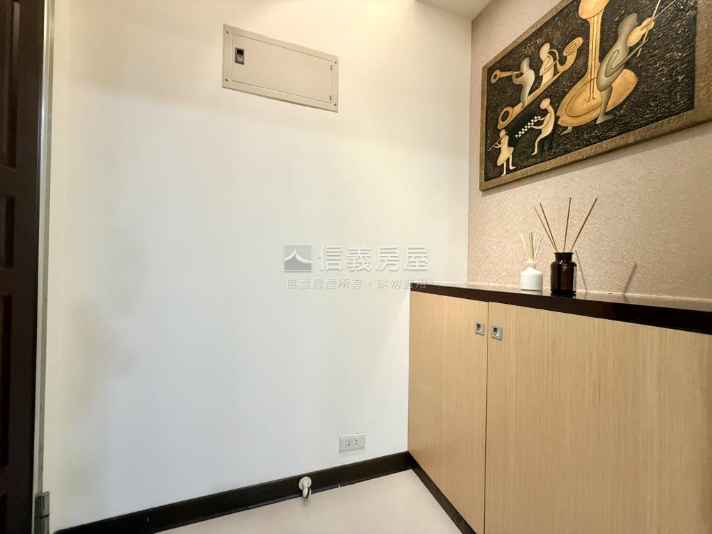 華山單身貴族看綠樹房屋室內格局與周邊環境