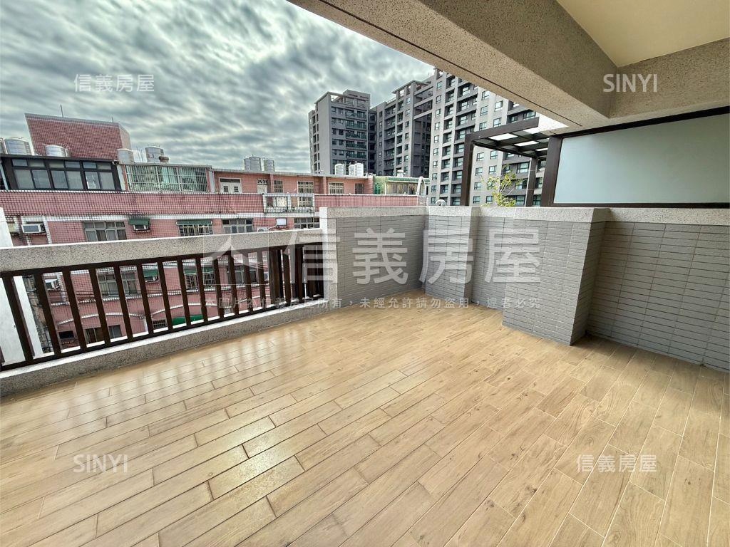 公園旁屋齡新美透天＃２房屋室內格局與周邊環境