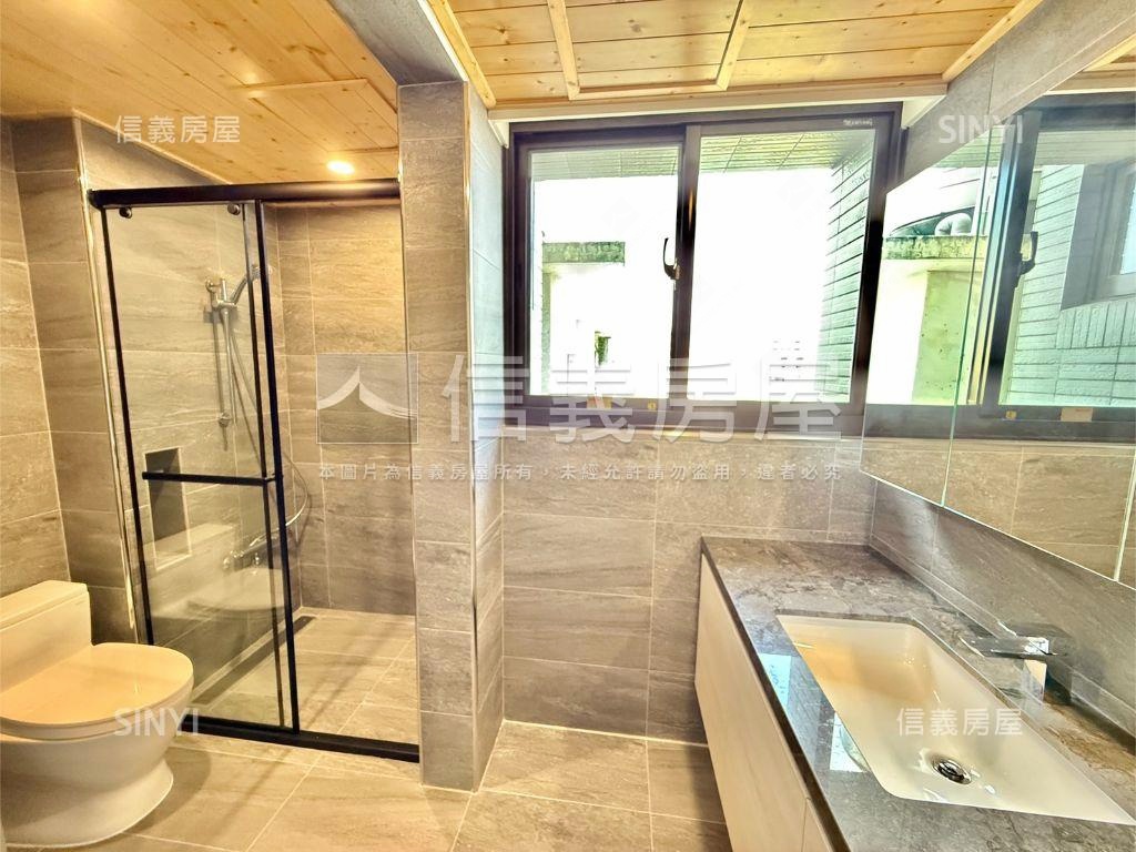 公園旁屋齡新美透天＃２房屋室內格局與周邊環境