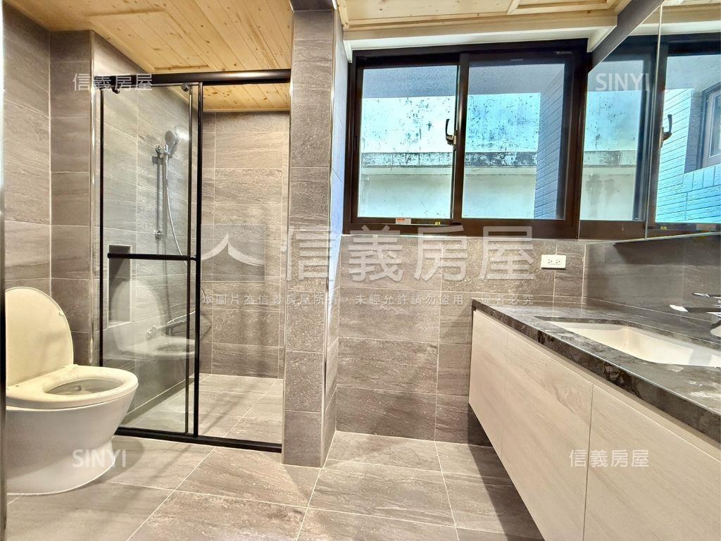 公園旁屋齡新美透天＃２房屋室內格局與周邊環境