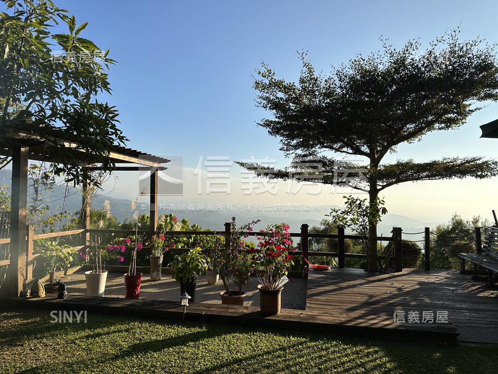 台中夜景視野度假別墅房屋室內格局與周邊環境