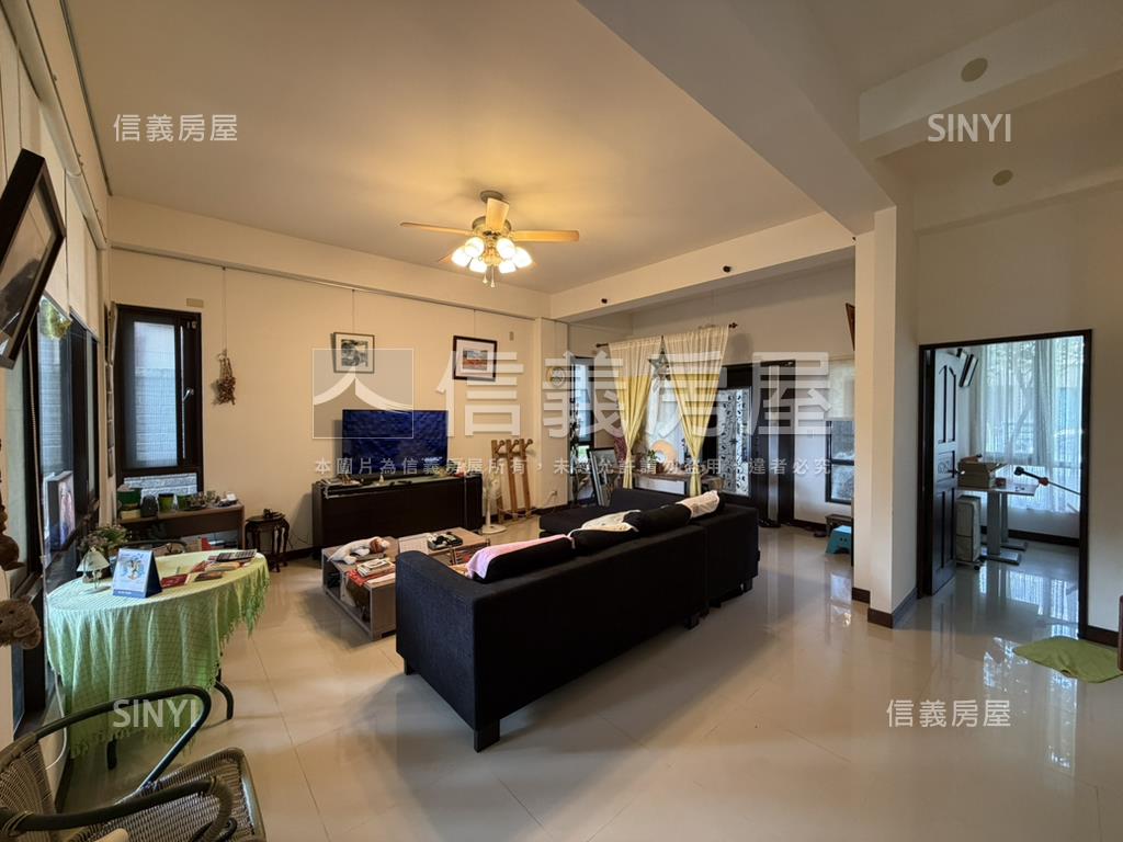 台中夜景視野度假別墅房屋室內格局與周邊環境