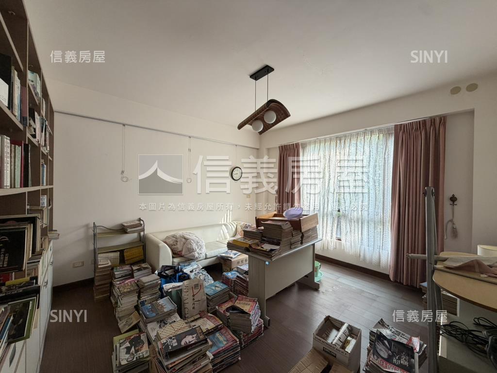 台中夜景視野度假別墅房屋室內格局與周邊環境