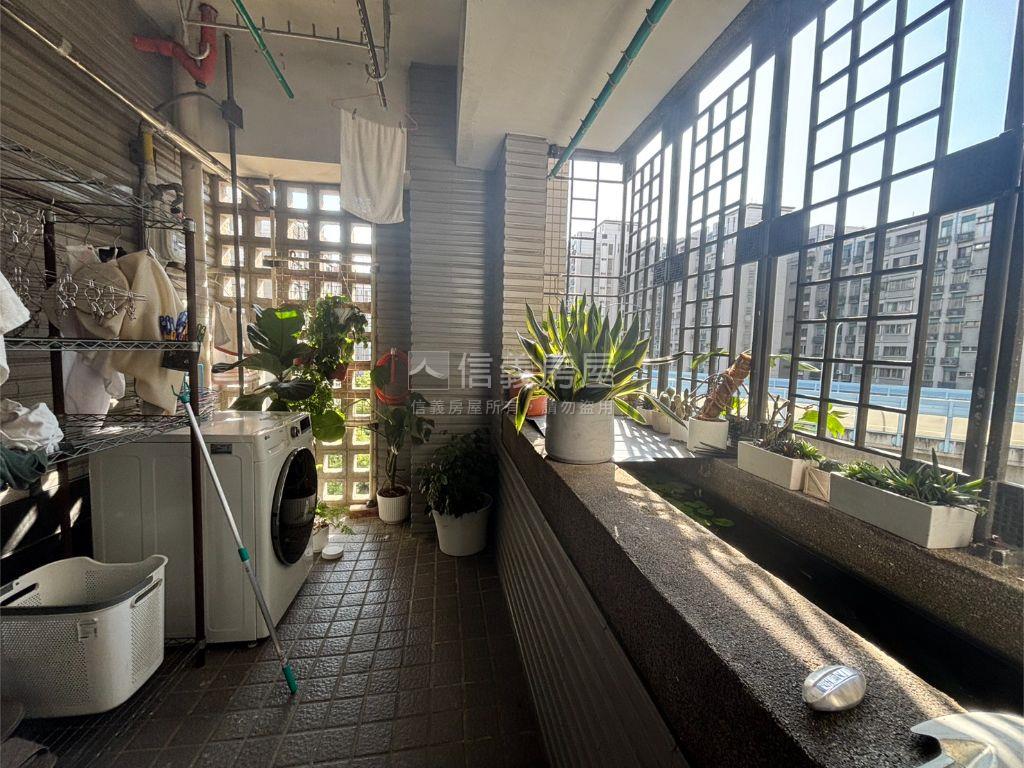 空一四區房屋室內格局與周邊環境