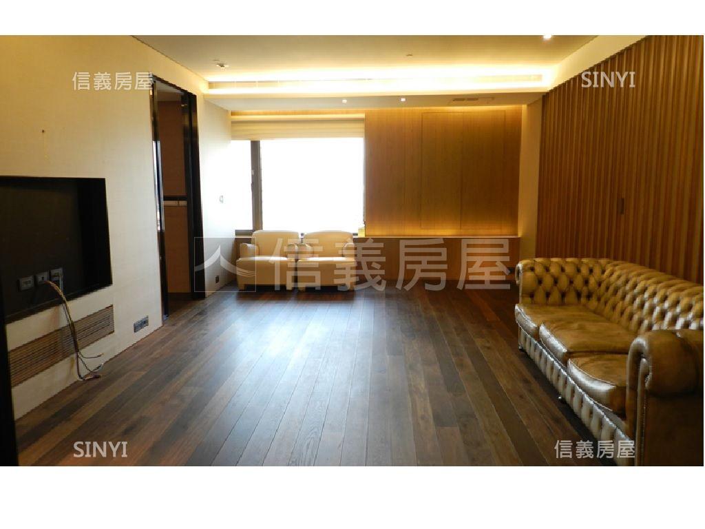 台北信義２０樓朝北房屋室內格局與周邊環境