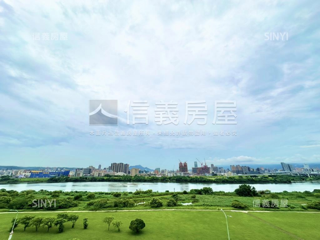 河藍灣２精美裝潢河景戶房屋室內格局與周邊環境
