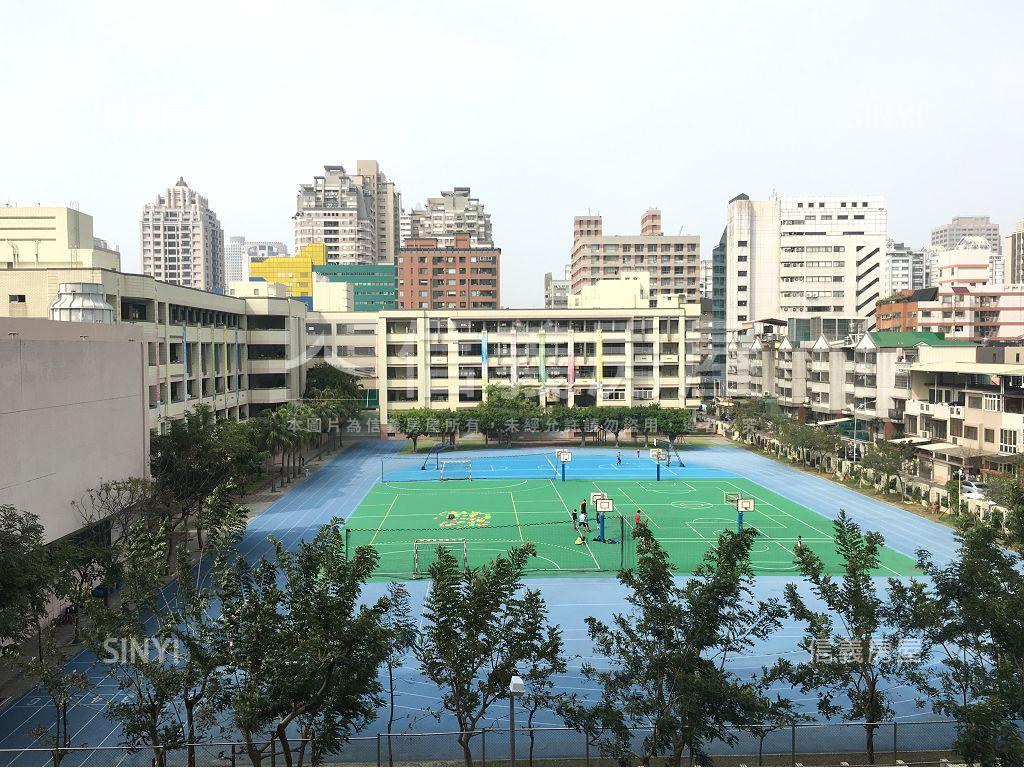 文心帝國森林公園視野首選房屋室內格局與周邊環境