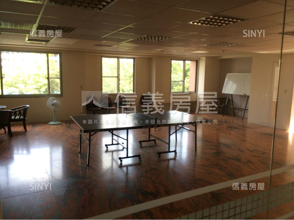 文心帝國森林公園視野首選房屋室內格局與周邊環境