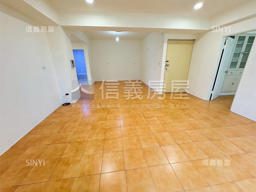 ★公園街面公園的四房華廈房屋室內格局與周邊環境