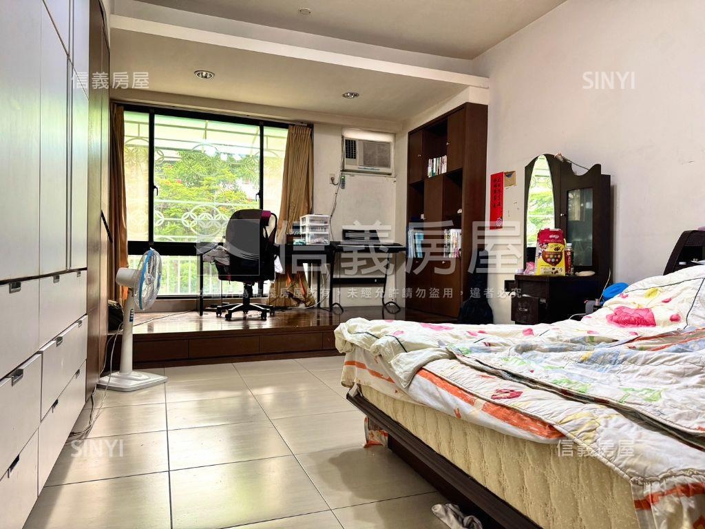 小港稀有釋出學區透天房屋室內格局與周邊環境