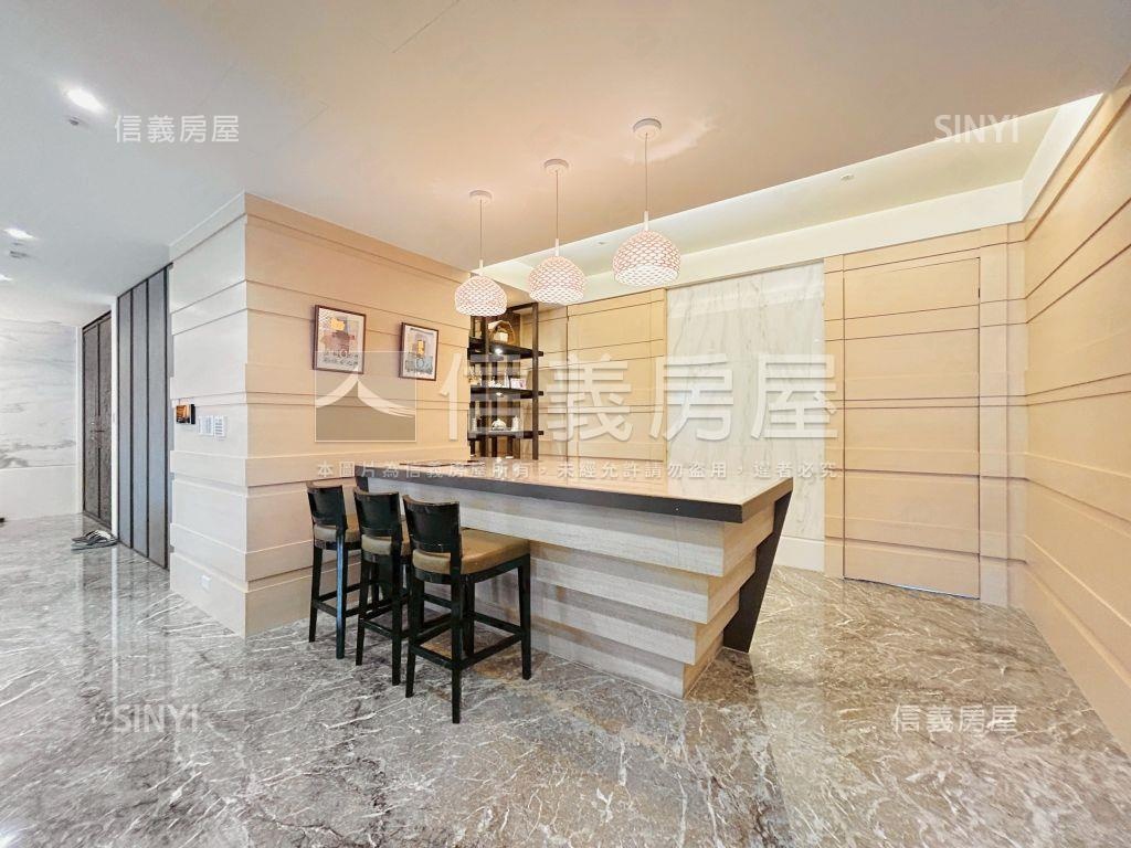 專約中悅一品裝潢景觀名宅房屋室內格局與周邊環境