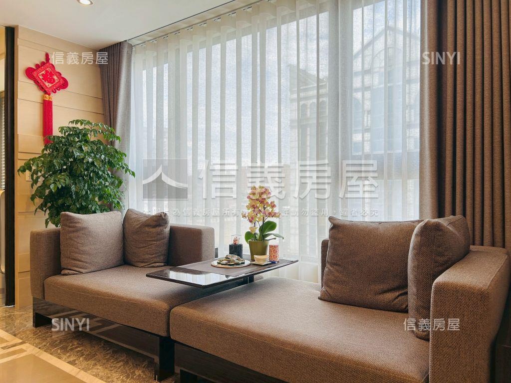 專約中悅一品裝潢景觀名宅房屋室內格局與周邊環境