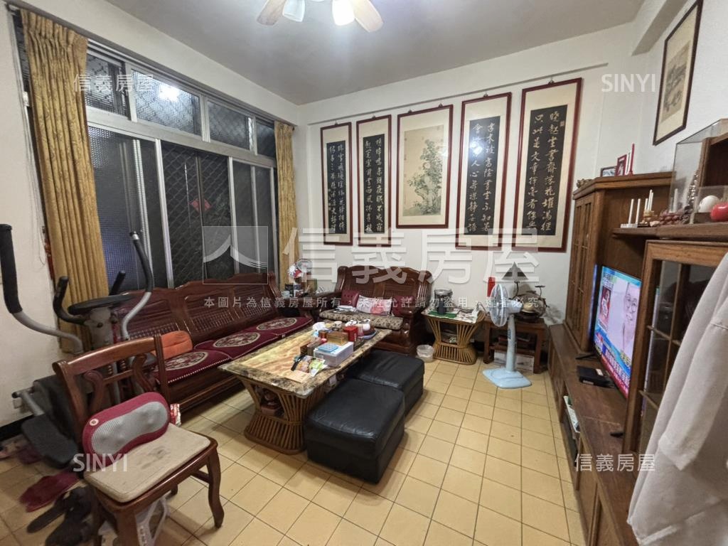 專任崇德商圈朝南美別墅房屋室內格局與周邊環境