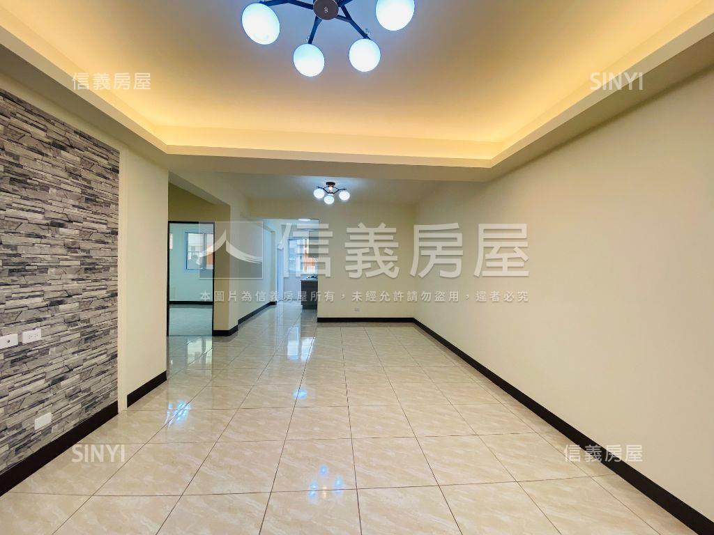 近巨蛋溫馨美三房房屋室內格局與周邊環境