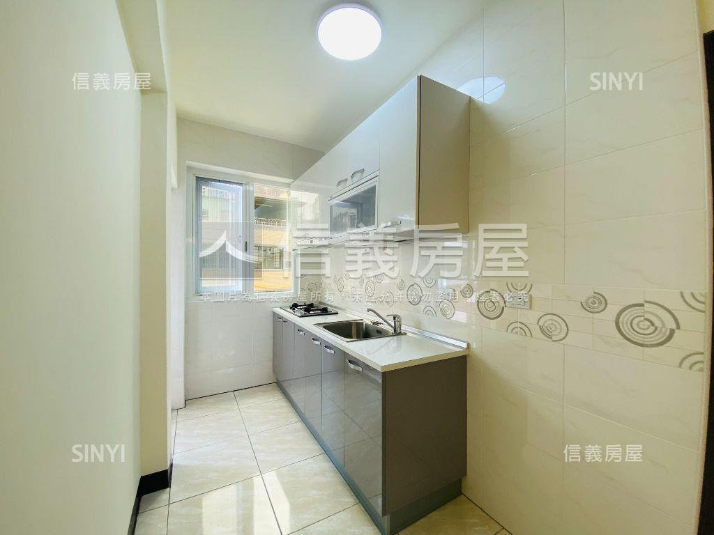 近巨蛋溫馨美三房房屋室內格局與周邊環境