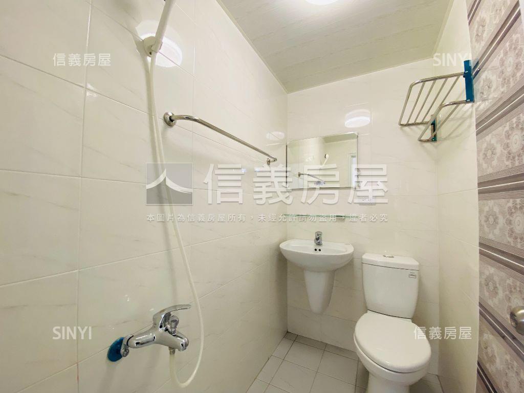近巨蛋溫馨美三房房屋室內格局與周邊環境