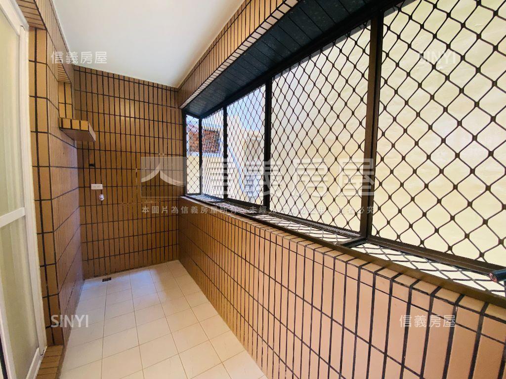 近巨蛋溫馨美三房房屋室內格局與周邊環境