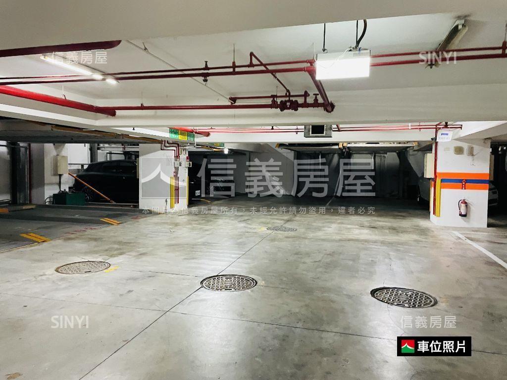 專任市府捷運１０１高第房屋室內格局與周邊環境