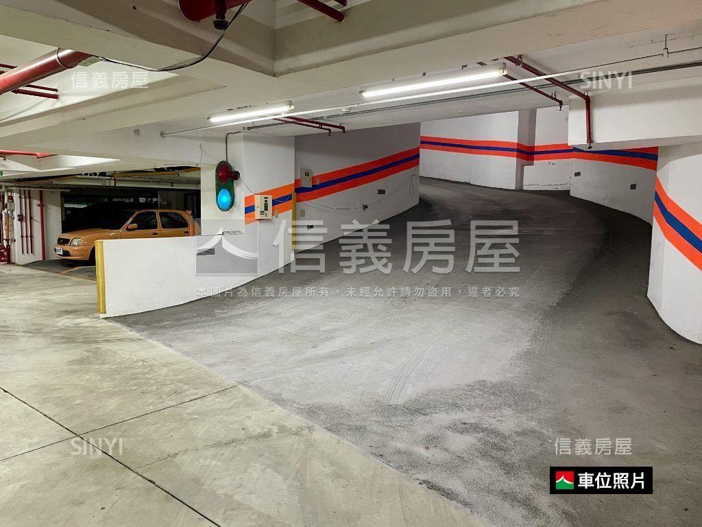 專任市府捷運１０１高第房屋室內格局與周邊環境