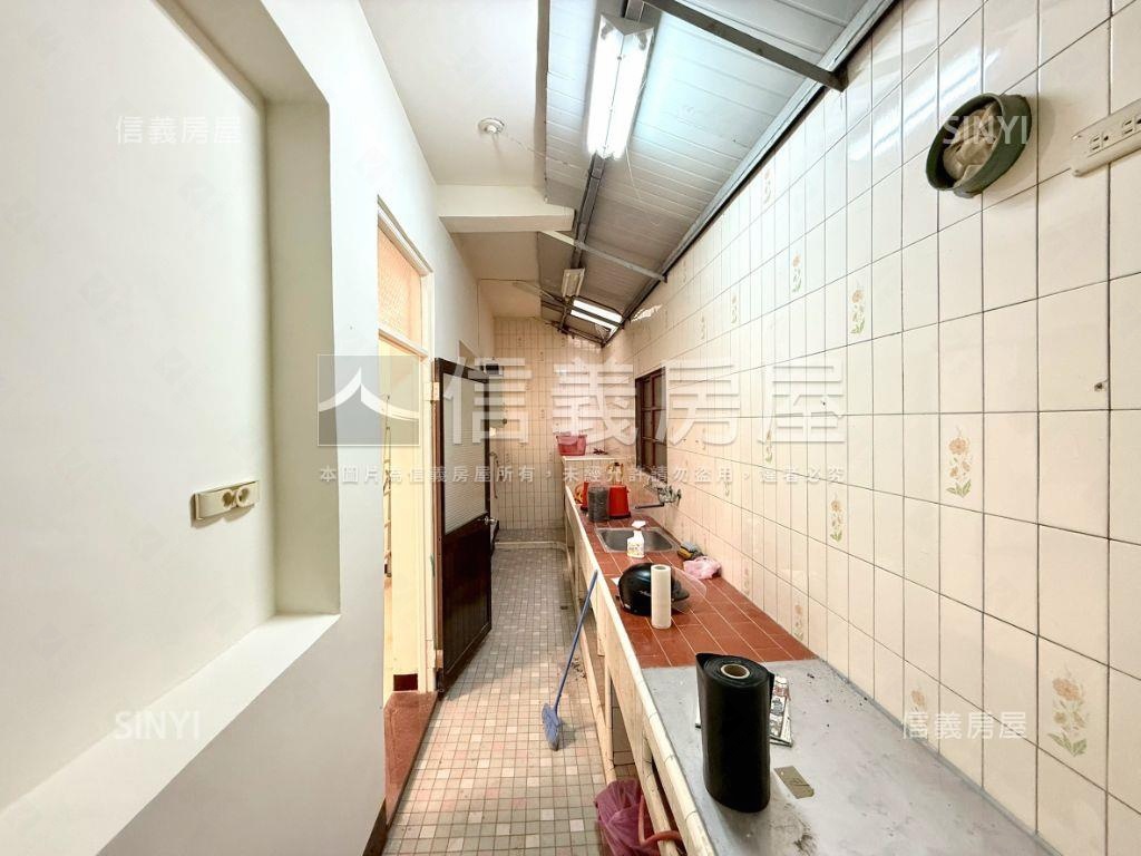 近ＡＩ園區新埔仰德街透天房屋室內格局與周邊環境