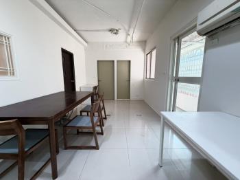 景美捷運三房車位