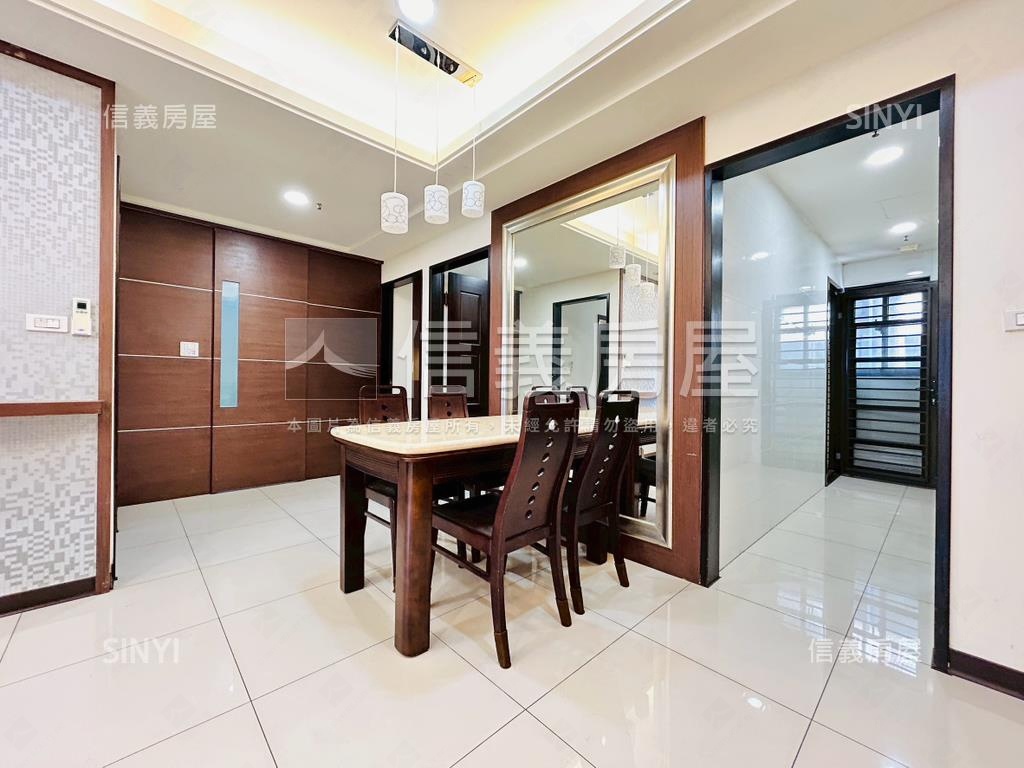 新浦東‧朝南‧中庭三房房屋室內格局與周邊環境
