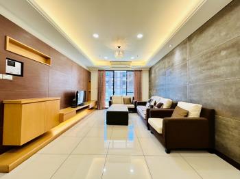 新浦東‧朝南‧新婚三房