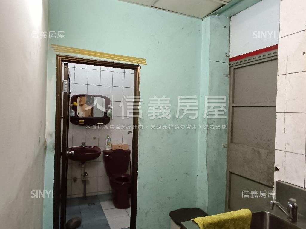 低總價～南京三民一樓店辦房屋室內格局與周邊環境