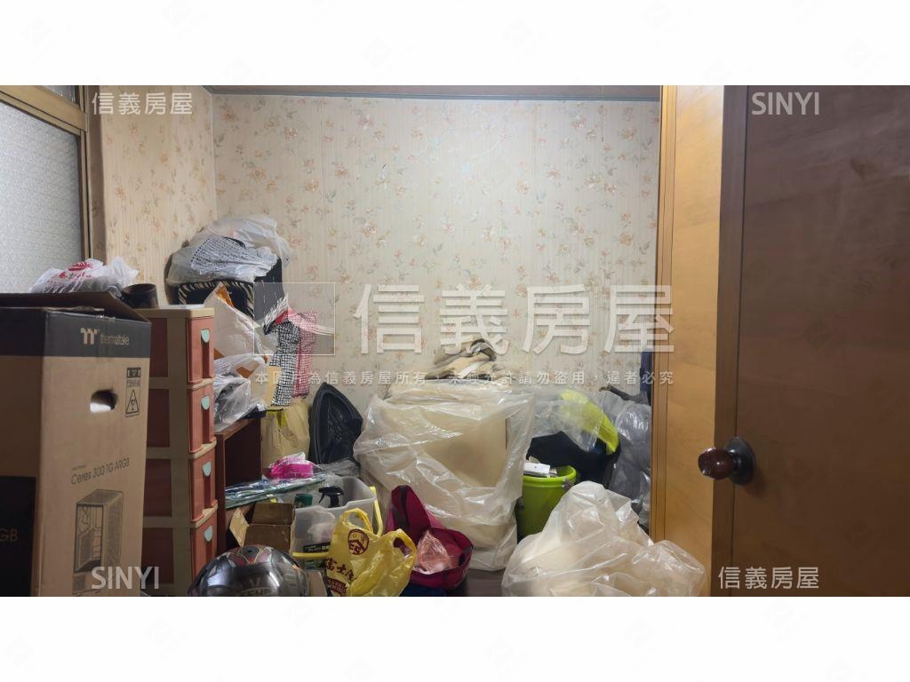 搶手捷運中正新建美寓２樓房屋室內格局與周邊環境